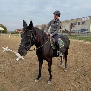 Sportabili Alba porta il Carnevale a cavallo in maschera al Maneggio Equi di Roddi