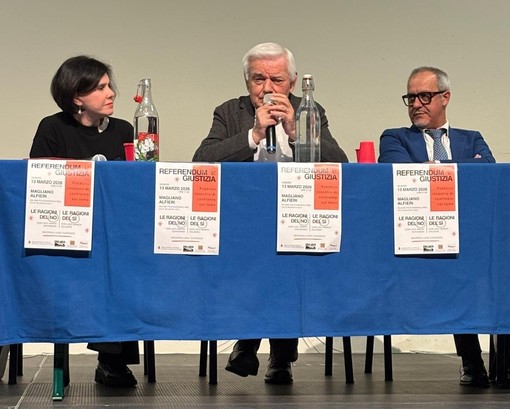 Il tavolo dei relatori