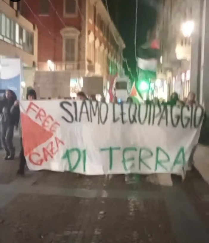 Un momento del corteo