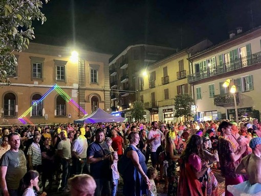 Notte Bianca di Alba, nuova data il 3 ottobre. la vicesindaca Pasini: "Il rinvio non è stato una scelta politica" Notte Bianca di Alba, nuova data il 3 ottobre. la vicesindaca Pasini: "Il rinvio non è stato una scelta politica"