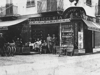 La pasticceria Ferrero di via Maestra ad Alba