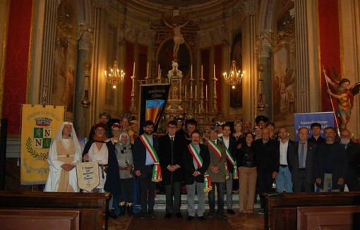 Novello ha celebrato i 700 anni delle nozze tra Alice di Savoia e Manfredo Del Carretto Novello ha celebrato i 700 anni delle nozze tra Alice di Savoia e Manfredo Del Carretto