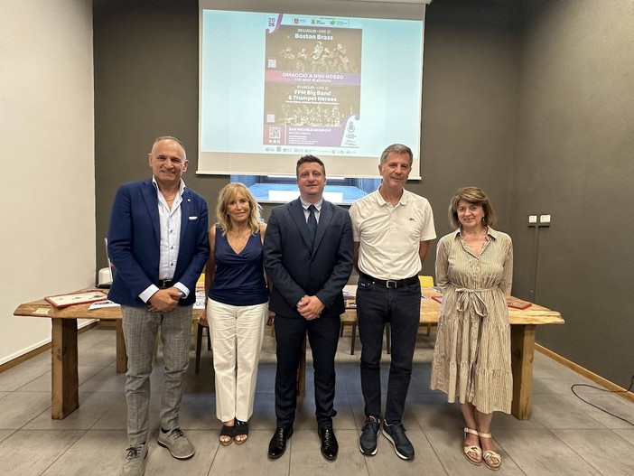 Nell'immagine, la presentazione dell'evento "Omaggio a Nini Rosso" a San Michele Mondovì, ospitata presso l'ATL del Cuneese Nell'immagine, la presentazione dell'evento "Omaggio a Nini Rosso" a San Michele Mondovì, ospitata presso l'ATL del Cuneese