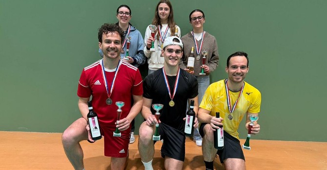 ONE-WALL / Titolo per Alessandro Vacchetto e Anna Campagno