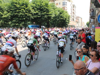 Passaggio del gruppo a Saluzzo Passaggio del gruppo a Saluzzo