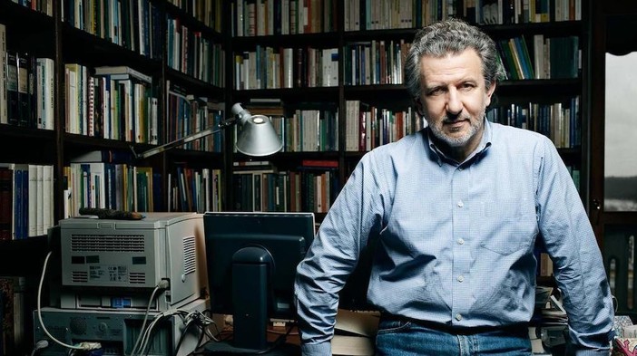 Piergiorgio Odifreddi, ospite a Villa Tornaforti Aragno insieme alla poeta Ilaria Maria d’Urbano Piergiorgio Odifreddi, ospite a Villa Tornaforti Aragno insieme alla poeta Ilaria Maria d’Urbano
