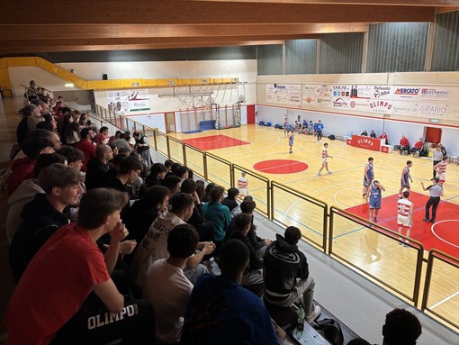 BASKET D-M / L’Olimpo Alba supera Rivarolo e mette un mattoncino pesante verso la salvezza