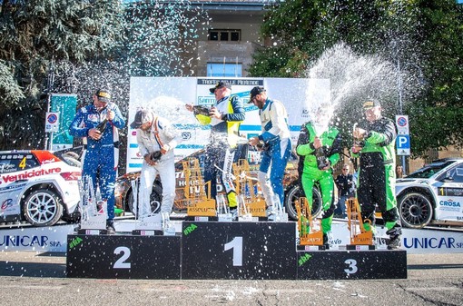 Foto Rolling Fast Foto Rolling Fast