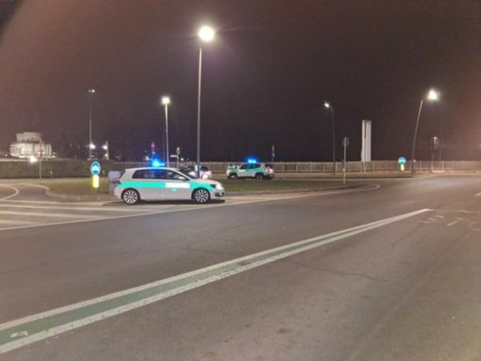 Raffica di controlli della Polizia municipale ad Alba: 4 veicoli senza assicurazione sequestrati Raffica di controlli della Polizia municipale ad Alba: 4 veicoli senza assicurazione sequestrati