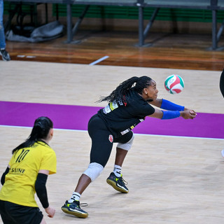 La schiacciatrice Jessica Rivero in azione (foto di Danilo Ninotto) La schiacciatrice Jessica Rivero in azione (foto di Danilo Ninotto)