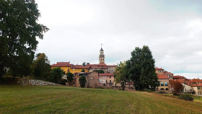 Scorcio medievale di Saluzzo e il parco Vigna Ariaudo