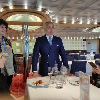 Il vicepresidente Carosso e il direttore del settore Turismo e Sport della Regione Paola Casagrande presentano i piatti del menu piemontese