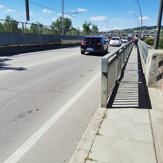 Il ponte Albertino ad Alba: presto la nuova passerella per pedoni e ciclabile