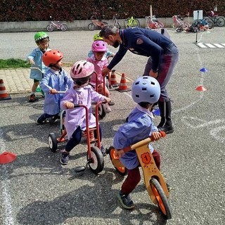 Polizia Stradale di Cuneo, educazione stradale per 1.700 studenti con i progetti Icaro e Bici Scuola Polizia Stradale di Cuneo, educazione stradale per 1.700 studenti con i progetti Icaro e Bici Scuola