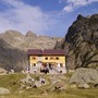 L'uomo doveva raggiungere il Rifugio Genova, ma è tornato al Baus L'uomo doveva raggiungere il Rifugio Genova, ma è tornato al Baus