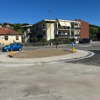 La rotatoria tra via Rio Misureto e via Verdi era stata chiusa per i lavori dello scolmatore