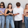 "La patente per lo smartphone": ad Alba una serata informativa sul rapporto tra adolescenti e tecnologie digitali "La patente per lo smartphone": ad Alba una serata informativa sul rapporto tra adolescenti e tecnologie digitali