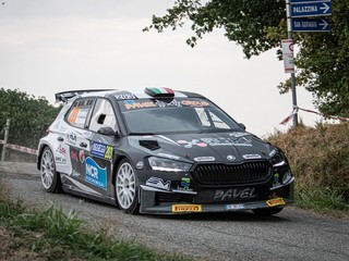 Nella Coppa Rally di zona, in tappa unica, solo oggi, ha trionfato il toscano Thomas Paperini (Skoda). Nella Coppa Rally di zona, in tappa unica, solo oggi, ha trionfato il toscano Thomas Paperini (Skoda).