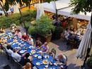 Un momento della conviviale iniziativa organizzata da Slow Food Bra Un momento della conviviale iniziativa organizzata da Slow Food Bra