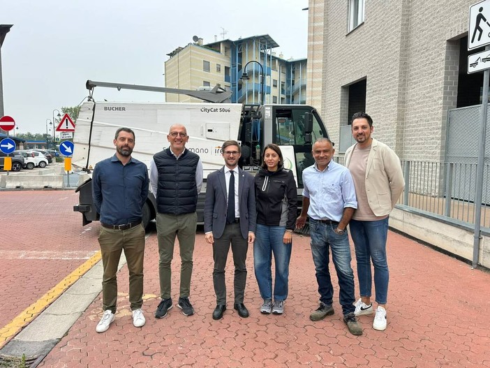 Il sindaco Gatto con Enrico Truffa Giachet, Diego Bruno, Lisa Boni San Germano e Fabio Massetti, Gianluca Piu