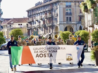 Momenti del 29° raduno degli Artiglieri del Gruppo Aosta - foto Paola Ravazzi Momenti del 29° raduno degli Artiglieri del Gruppo Aosta - foto Paola Ravazzi