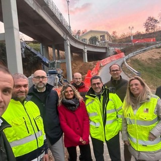 Il sopralluogo al ponte sulle Rocche di Montaldo Roero