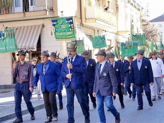 Momenti del 29° raduno degli Artiglieri del Gruppo Aosta - foto Paola Ravazzi Momenti del 29° raduno degli Artiglieri del Gruppo Aosta - foto Paola Ravazzi