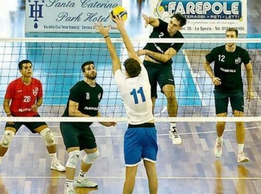 Una fase di gara tra lo Spezia e il VBC Mondovì Una fase di gara tra lo Spezia e il VBC Mondovì