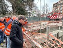 Il sindaco Alberto Gatto al cantiere in corso Enotria Il sindaco Alberto Gatto al cantiere in corso Enotria