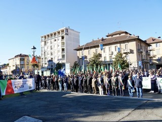 Momenti del 29° raduno degli Artiglieri del Gruppo Aosta - foto Paola Ravazzi Momenti del 29° raduno degli Artiglieri del Gruppo Aosta - foto Paola Ravazzi