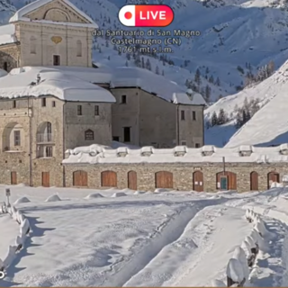 Oggi cielo sereno e temperature in rialzo. Da domani una nuova, intensa perturbazione