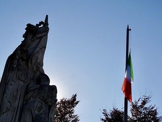 Momenti del 29° raduno degli Artiglieri del Gruppo Aosta - foto Paola Ravazzi Momenti del 29° raduno degli Artiglieri del Gruppo Aosta - foto Paola Ravazzi