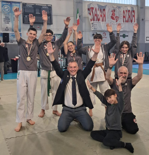 ARTI MARZIALI / A Rivarolo Canavese 7 podi per 7 atleti per la Shotokan Karate Cavallermaggiore