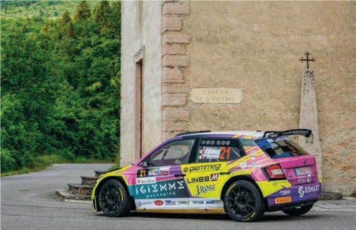Nella foto Sara Carra su Skoda Fabia Rally2 Evo