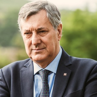 Il consigliere regionale Luigi Genesio Icardi a Santo Stefano Belbo, foto di Barbara Guazzone