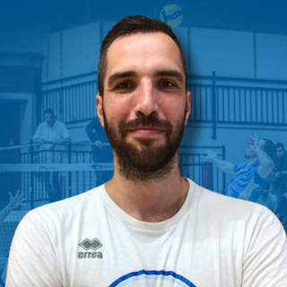 VOLLEY CM / Il centrale Stefano Catena rinnova con il Vbc Mondovì