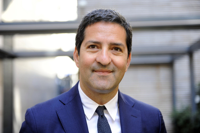 Domenico Sturabotti, direttore della Fondazione Symbola, sarà tra i protagonisti della seconda edizione del "Summit della Sostenibilità e dell’Innovazione Territoriale" di Confartigianato Imprese Cuneo Domenico Sturabotti, direttore della Fondazione Symbola, sarà tra i protagonisti della seconda edizione del "Summit della Sostenibilità e dell’Innovazione Territoriale" di Confartigianato Imprese Cuneo