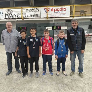 Terzo da dx il vincitore degli under 12 Tiago Biglione dell'Auxilium Saluzzo Terzo da dx il vincitore degli under 12 Tiago Biglione dell'Auxilium Saluzzo