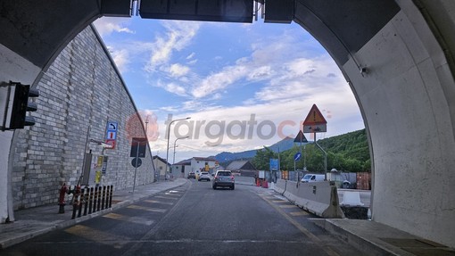 Tunnel di Tenda, ufficializzati gli orari estivi 2026: ad agosto sarà percorribile tutti i giorni dalle 6 alle 23 Tunnel di Tenda, ufficializzati gli orari estivi 2026: ad agosto sarà percorribile tutti i giorni dalle 6 alle 23