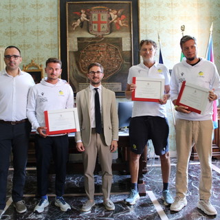 Alba: consegnati dei riconoscimenti alle squadre del Tennis Padel &amp; Pickleball Club