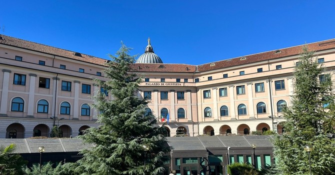 Il palazzo di giustizia di Asti Il palazzo di giustizia di Asti