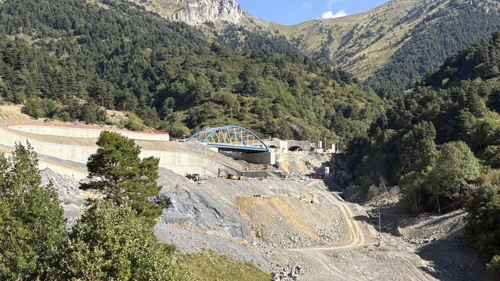 Occorrerà attendere il 30 novembre per vedere conclusi i lavori sul versante francese del Tenda Occorrerà attendere il 30 novembre per vedere conclusi i lavori sul versante francese del Tenda