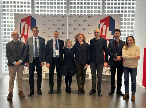 Regione Piemonte, Cirio e Chiarelli incontrano Conservatori e Accademie d'arte: in arrivo la tessera Piemove per gli studenti Regione Piemonte, Cirio e Chiarelli incontrano Conservatori e Accademie d'arte: in arrivo la tessera Piemove per gli studenti