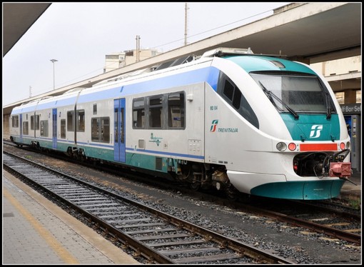 Domani lo sciopero dei trasporti, Fs Italiane:  &quot;Possibili leggere modifiche al programma dei treni regionali&quot;