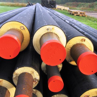 Tubi teleriscaldamento, immagine di repertorio Tubi teleriscaldamento, immagine di repertorio