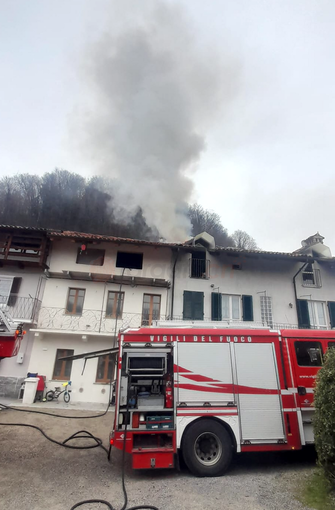 L'incendio in via San Carlo