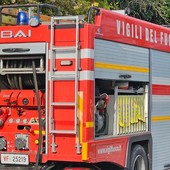 Resta intossicato dal monossido mentre usa un compressore a scoppio Resta intossicato dal monossido mentre usa un compressore a scoppio