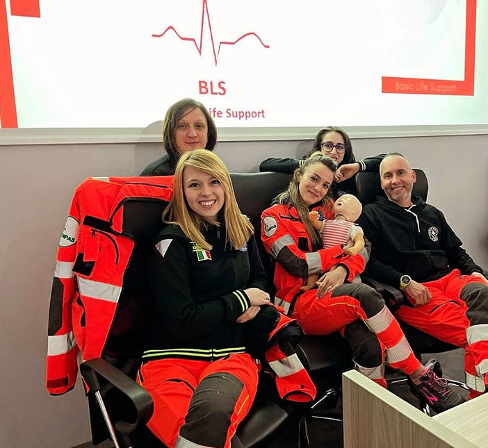 La Croce Bianca Ceva conta oggi 11 dipendenti e circa un centinaio di volontari La Croce Bianca Ceva conta oggi 11 dipendenti e circa un centinaio di volontari