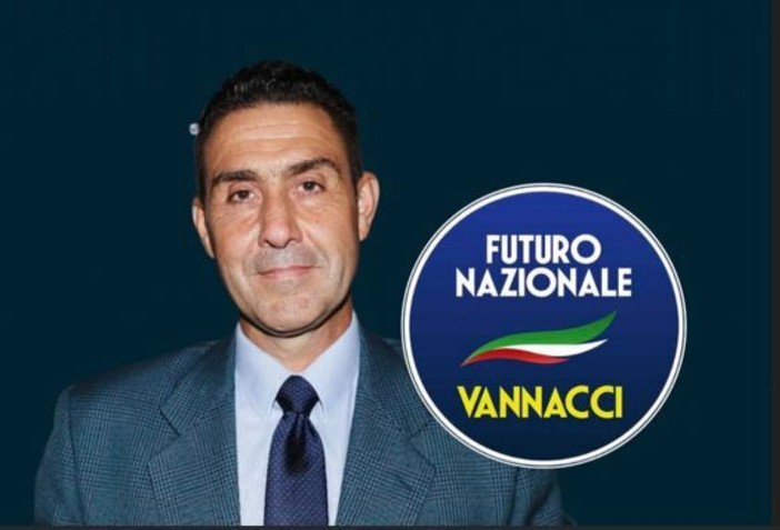Ieri la Lega ballava con Vannacci, ora è il generale a far ballare Salvini Ieri la Lega ballava con Vannacci, ora è il generale a far ballare Salvini