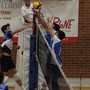 VOLLEY D-M / VBC Mondovì rimonta lo 0-2, ma alla fine si arrende al tie break
